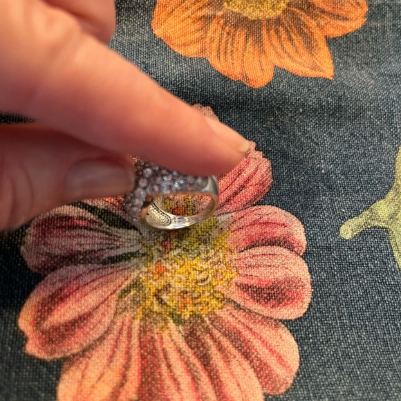 Silver & Crystal Cocktail Ring 💍! Bling looks so real. - Picture 3 of 5